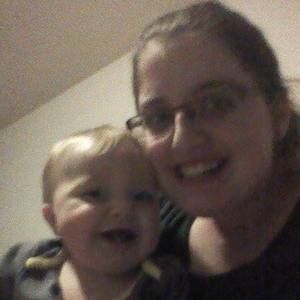 Meet your Posher, Caitlin